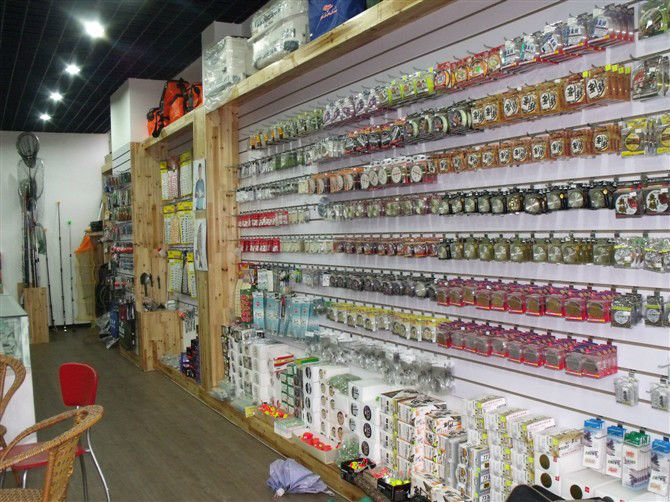 时代灯具渔具店