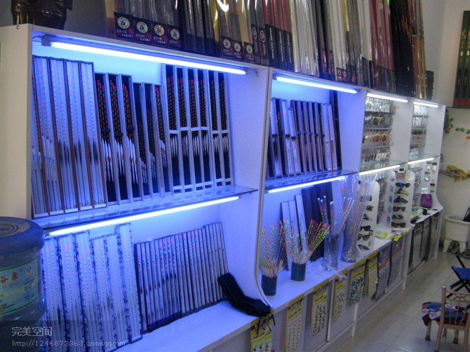 中魁新绛渔具店